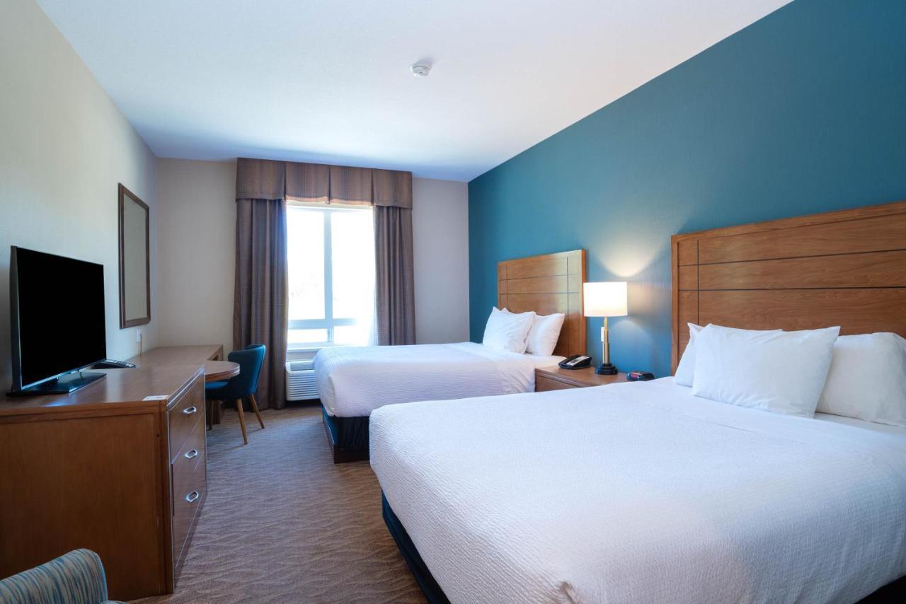 Sandman Hotel And Suites Сквоміш Екстер'єр фото