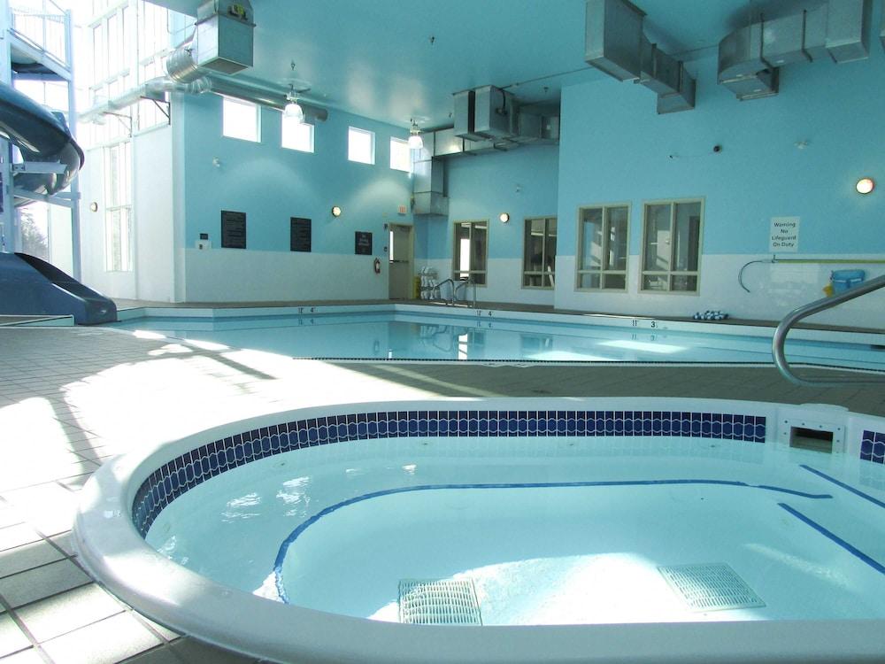 Sandman Hotel And Suites Сквоміш Екстер'єр фото