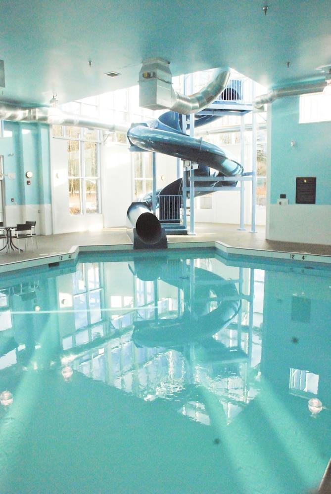 Sandman Hotel And Suites Сквоміш Екстер'єр фото